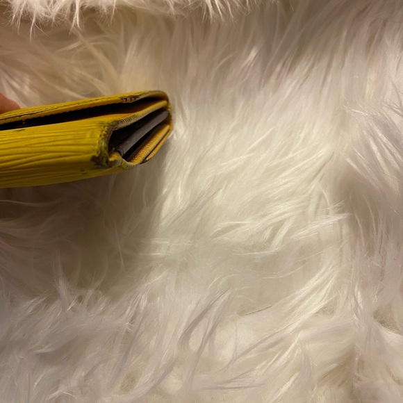 Louis Vuitton Epic Elise Wallet - Picture 4 of 7